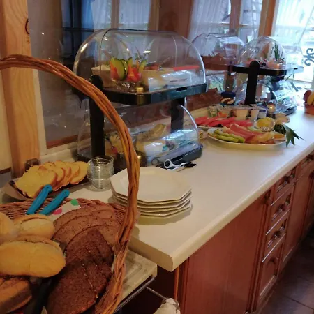 Bed & Breakfast Gaestehaus Luise Monschau