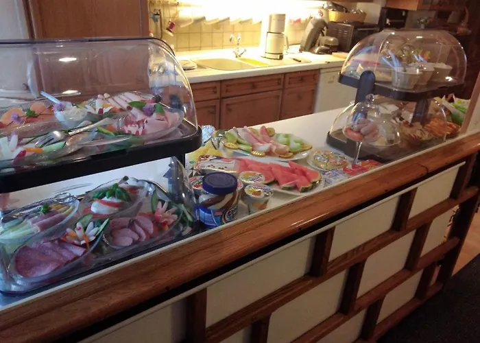 Bed & Breakfast Gaestehaus Luise 3*